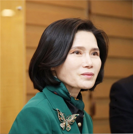 윤경숙 슬기로운여성행동 상임이사,‘2025 STN 대한민국 사회공헌대상’시상