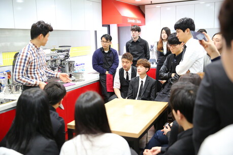 한국호텔관광실용전문학교 식음료학과 , 식음료 시장의 트렌드를 이끌 최고의 바리스타 육성