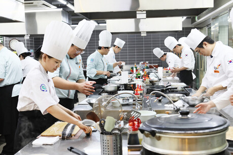 한호전 호텔외식조리학과,  현장 중심형 실무 교육 중점으로 조리/외식산업으로의 취업 보장