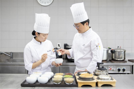 급식의 기본 ‘밥’부터 손본다… 아워홈, ‘밥 소믈리에’ 양성