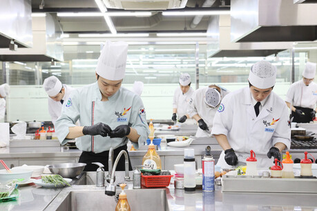한호전 호텔조리학과정, 현장에서 꼭 필요한 역량을 기준으로 하는 실무교육을 진행