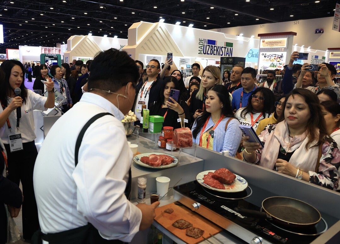 최근 국내 식품업계가 중동 지역에 진출하고 있다. 지난 1월 아랍에미리트(UAE) 두바이에서 개최된 &lsquo;2026 걸푸드(Gulfood)&rsquo;에 국내 기업이 참여해 큰 호응을 얻은 바 있다. 사진=농림축산식품부