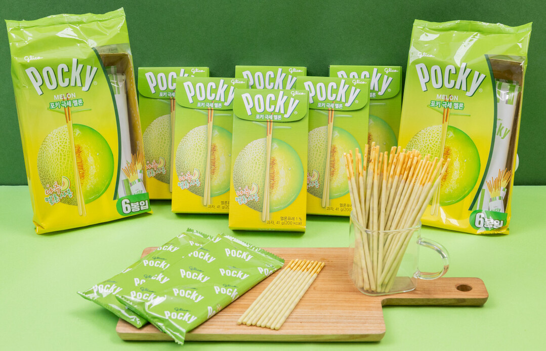 초콜릿 대신 멜론 입혔다…해태제과 ‘포키 극세 멜론’ 출시