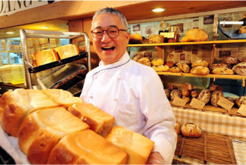 환하게 웃고있는 임영진 성심당 대표. 사진=성심당 로쏘