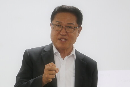 [생명의 초대] (5) 정운천의 식탁 혁명, 
"흙이 생명이다"