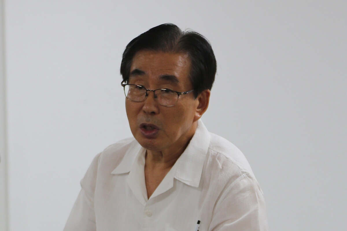  지난해 8월 충남 논산 원불교 삼동원에서 진행된 김인술 온생명평생교육원 원장은 '자연 치유를 통한 건강한 아이 가지기' 캠프에서 강연을 진행했다.  사진 = 이경엽 기자 