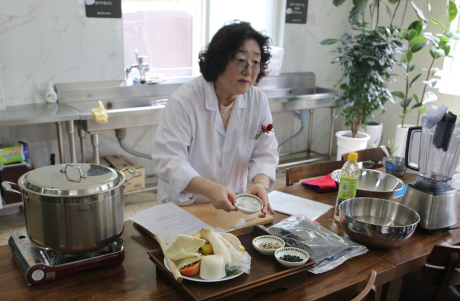 [생명의 초대] (7) "약이 되는 밥상은 맛있다"...치유 식단과 약선 조리법